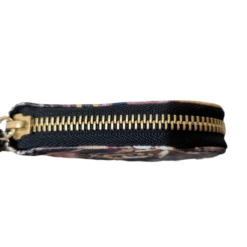 Pre-Owned Jimmy Choo signed wallet- As is - Callouts - Picture 8 of 10